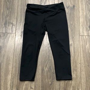 Fabletics Crop Legging